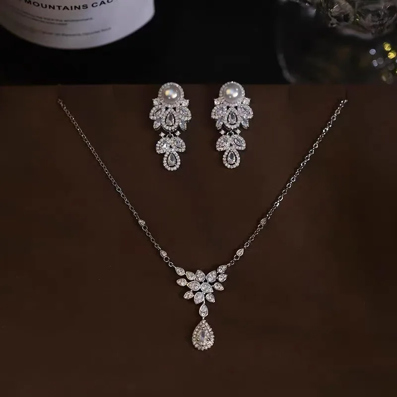 Fashion inlay Diamonds Water Drop Bridal Banquet Necklace Women's Classic Leaf Pearl earrings women Wedding Jewelry Accessories