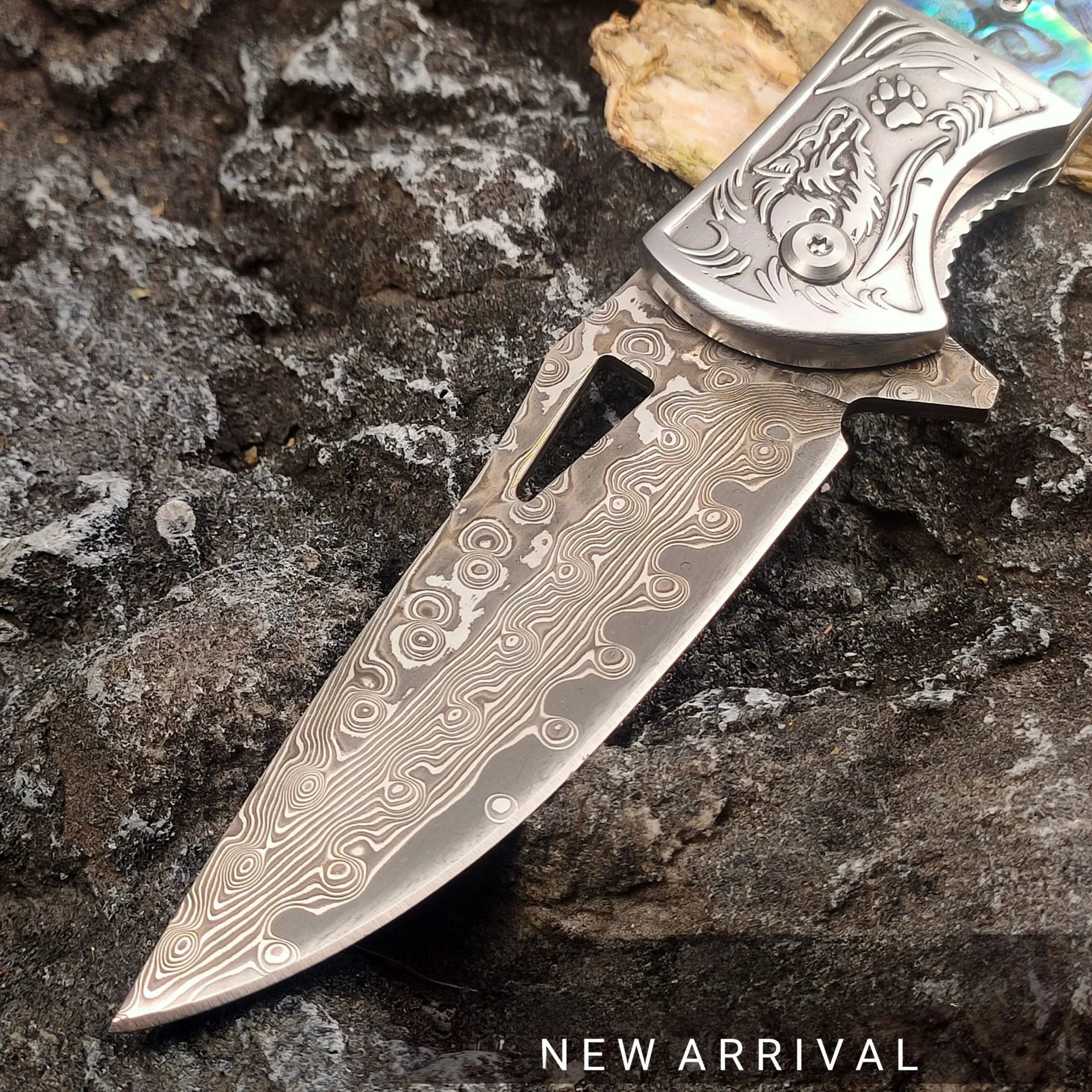 VG10 Damascus steel folding knife, outdoor high-hardness self-defense folding knife, fruit knife, high-quality folding knife