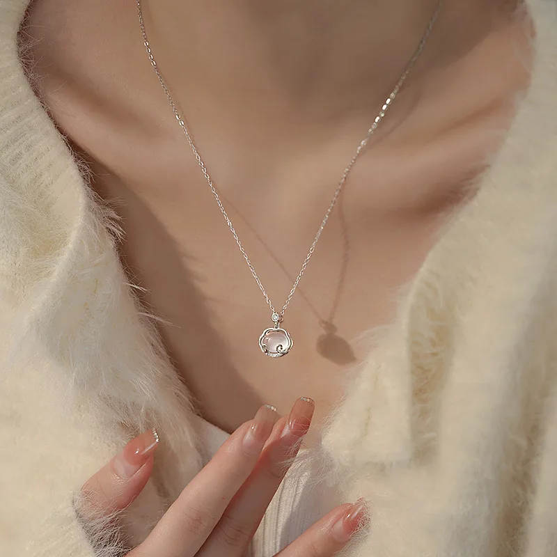Original Design Sterling Silver White Chalcedony Auspicious Clouds Longevity Lock for Women Girls Collarbone Chain Jewelry Gifts