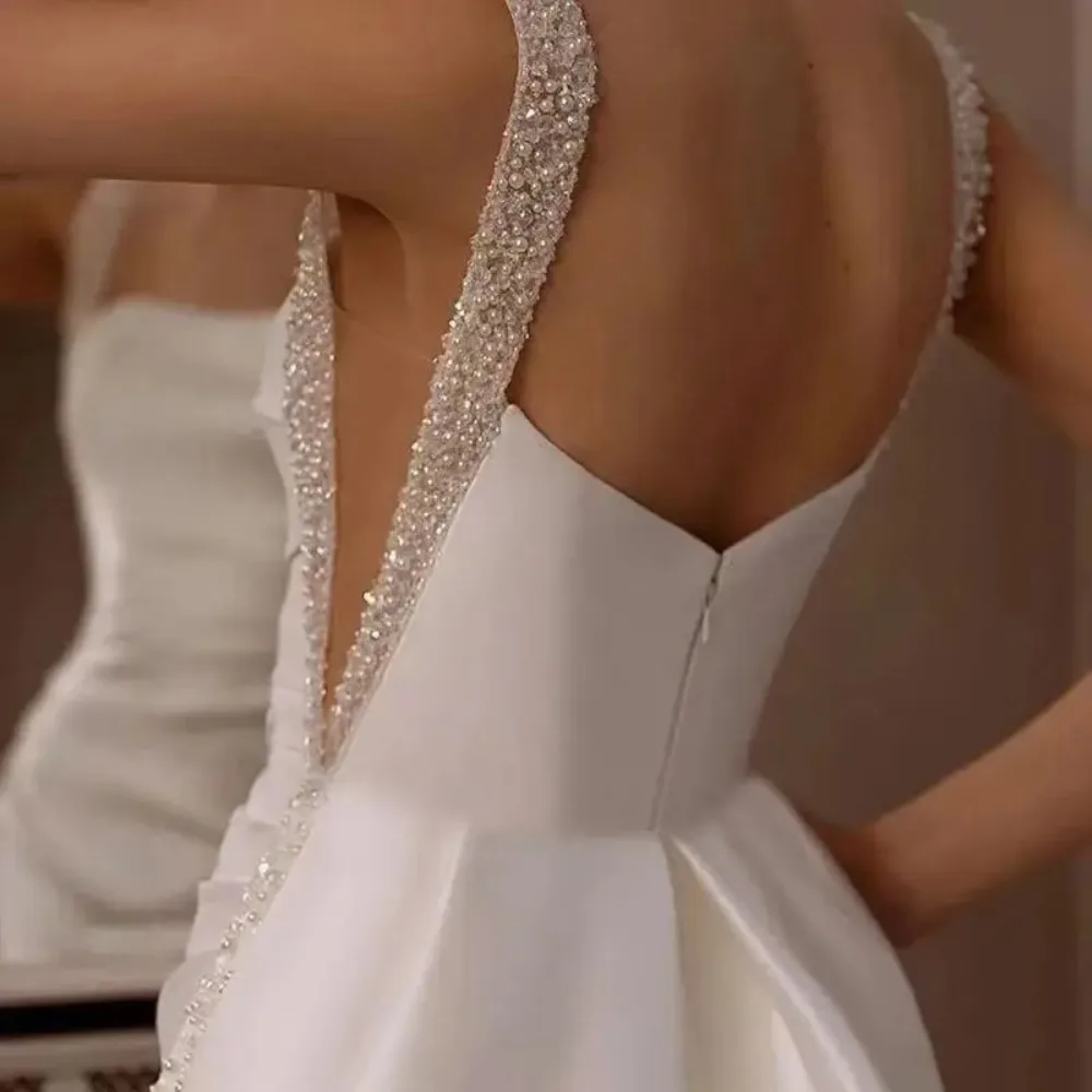 Customized Simple Satin Square Neck Mermaid Wedding Dresses Sleeveless Lace Zipper Back Bridal Gown Decoration Pearl Embroidery