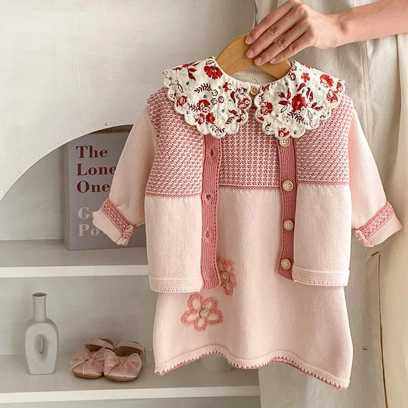 

2024 New Spring Children Knitted Clothing Suit Long Sleeved Cardigan Coat+Sleeveless Dress Newborn Baby Girls Clothing Set