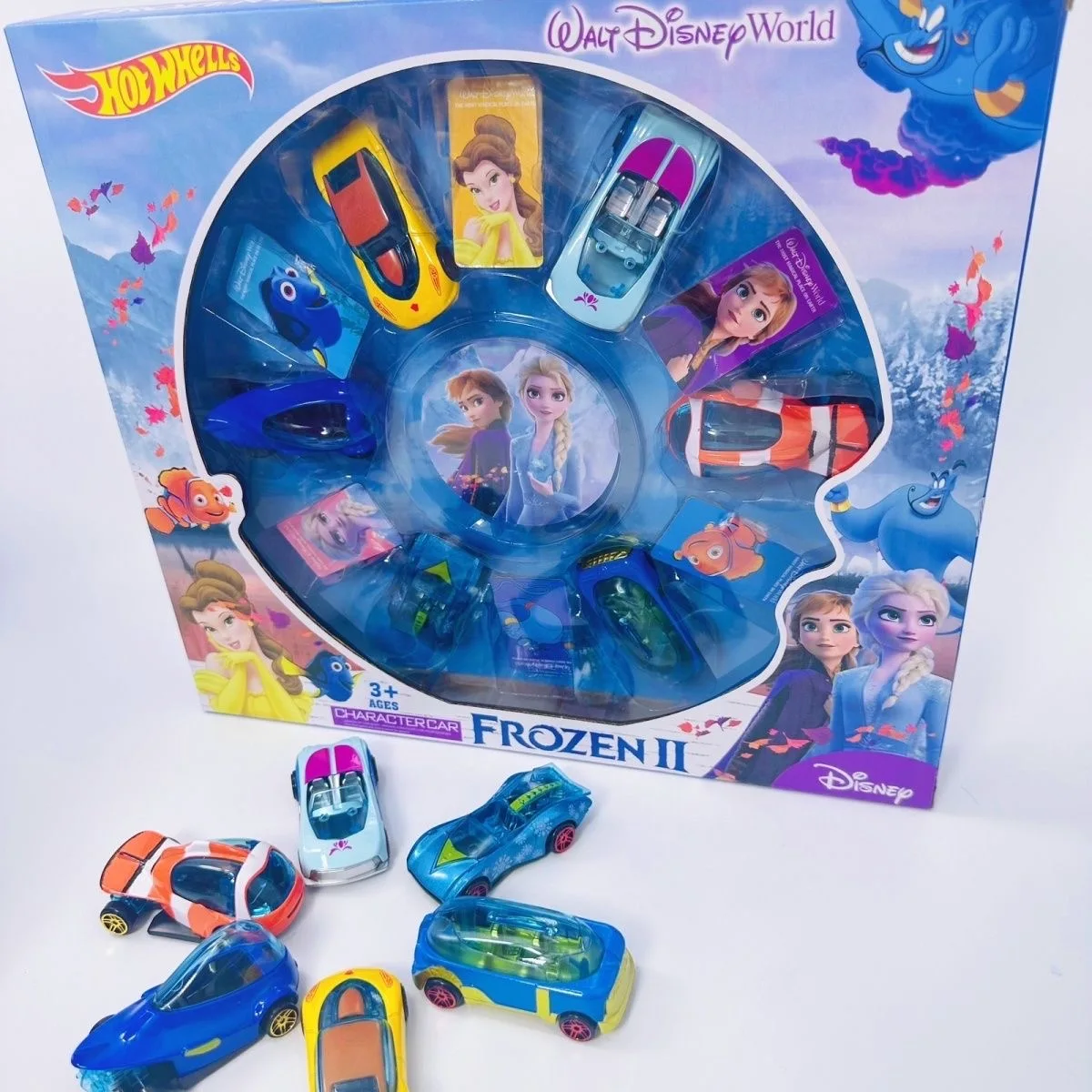 Disney Car Alloy Sliding Inertia Kinderspielzeug Geschenkbox für Jungen und Mädchen Cartoon-Modelle Weihnachtsgeschenk