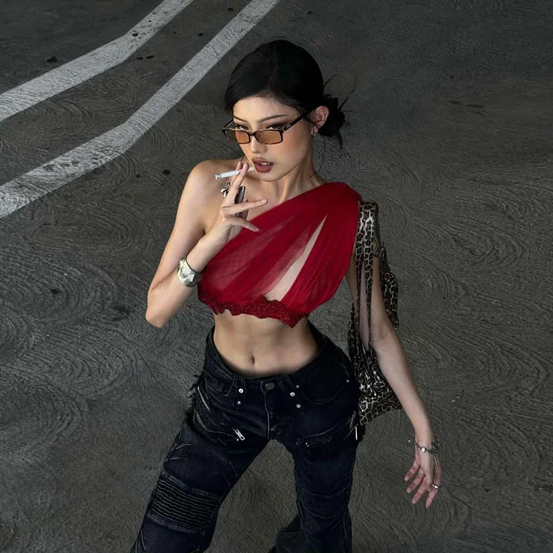 2025 nuove donne di estate abbigliamento sexy personalizzato maglia backless cava spalla inclinata aperto ombelico pizzo T-shirt gilet