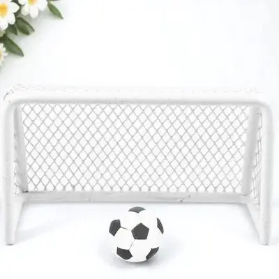 

Набор миниатюрных футбольных ворот для кукольного домика: прочные, легко собираемые, удобные для хранения, реалистичные мини-ворота для декора миниатюрного дома
