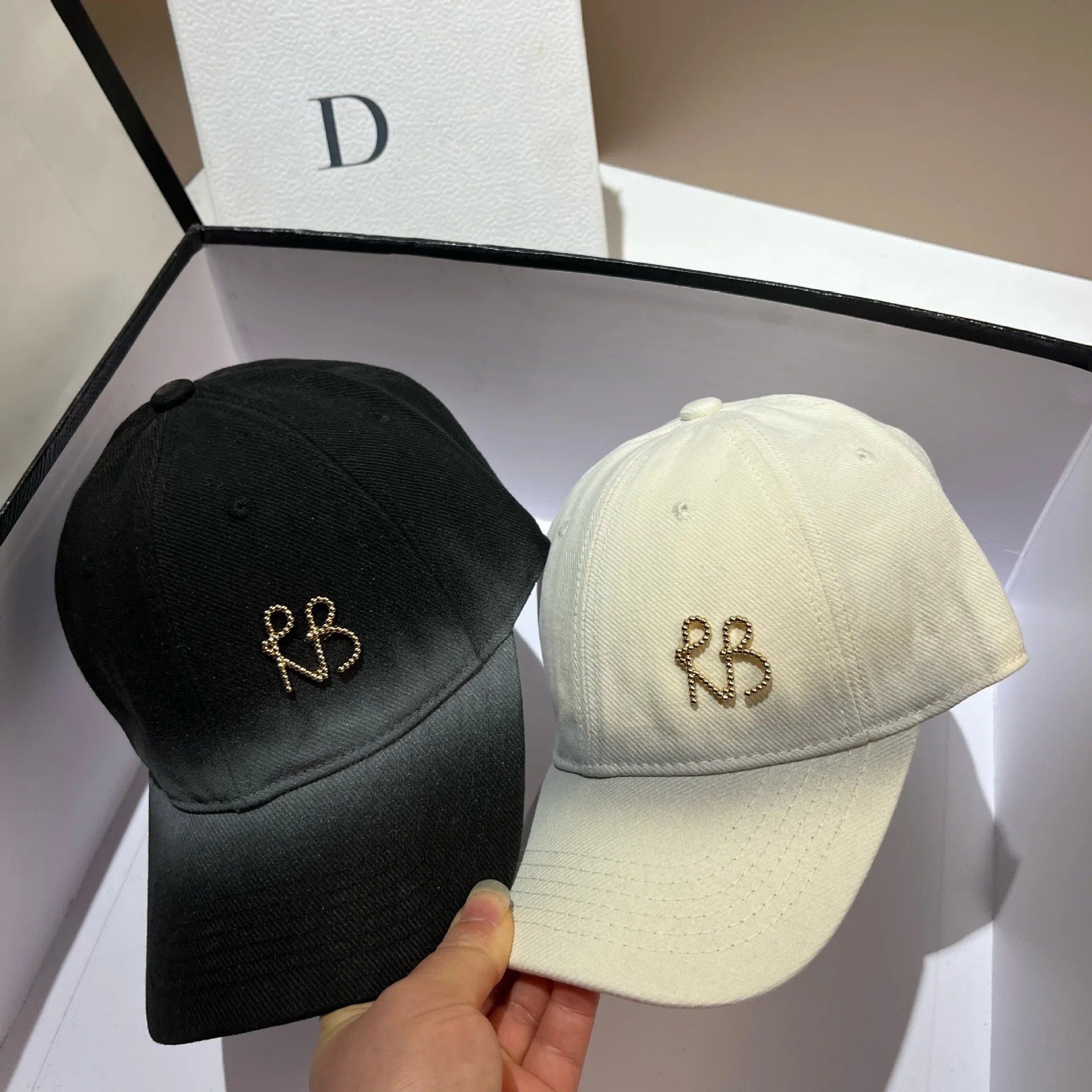 Nieuwe Trend Luxe Metalen Lett - Street Fashion Russia recensie en prijs
