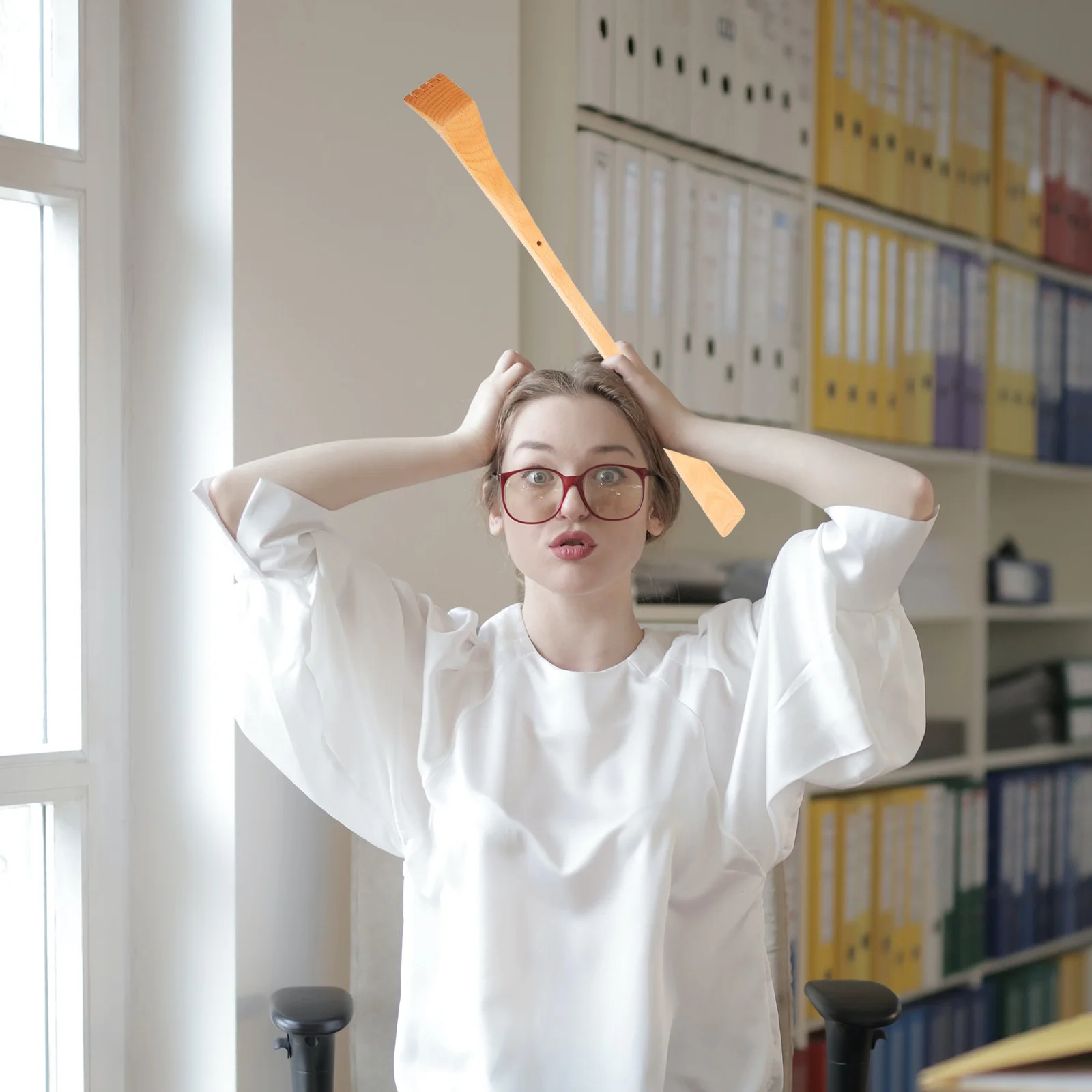 

Portable Wooden Back Scratcher Long Handle Manual Itching Relief Tool Comfortable Scratcher for Men Women Elderly Disabled