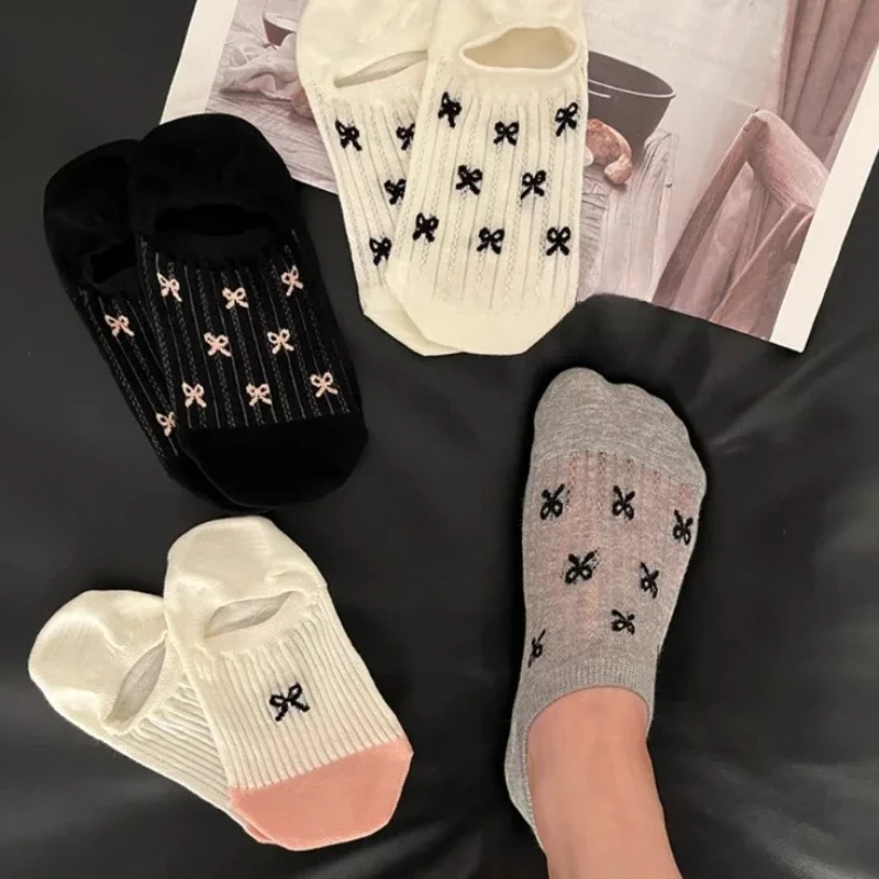 

Women Cute Spring Summer New Bow Sweet No Show Socks Female Breathable Hollow Out Thin Sock Fashion Soft Shallow Invisible Socks