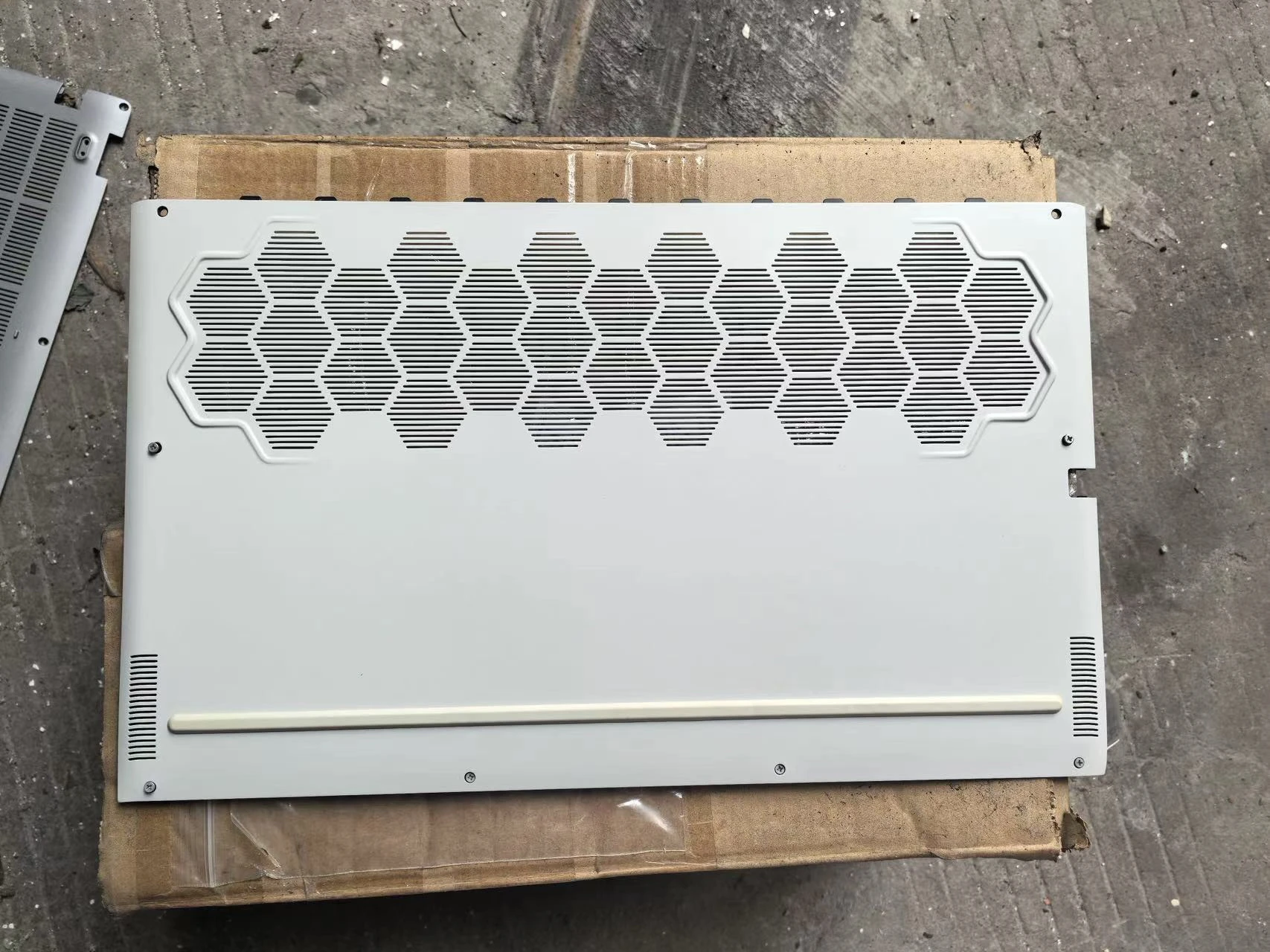 

for Dell/Dell, Alienware M17 R3 R4 D case, back cover bottom case white 080MH0