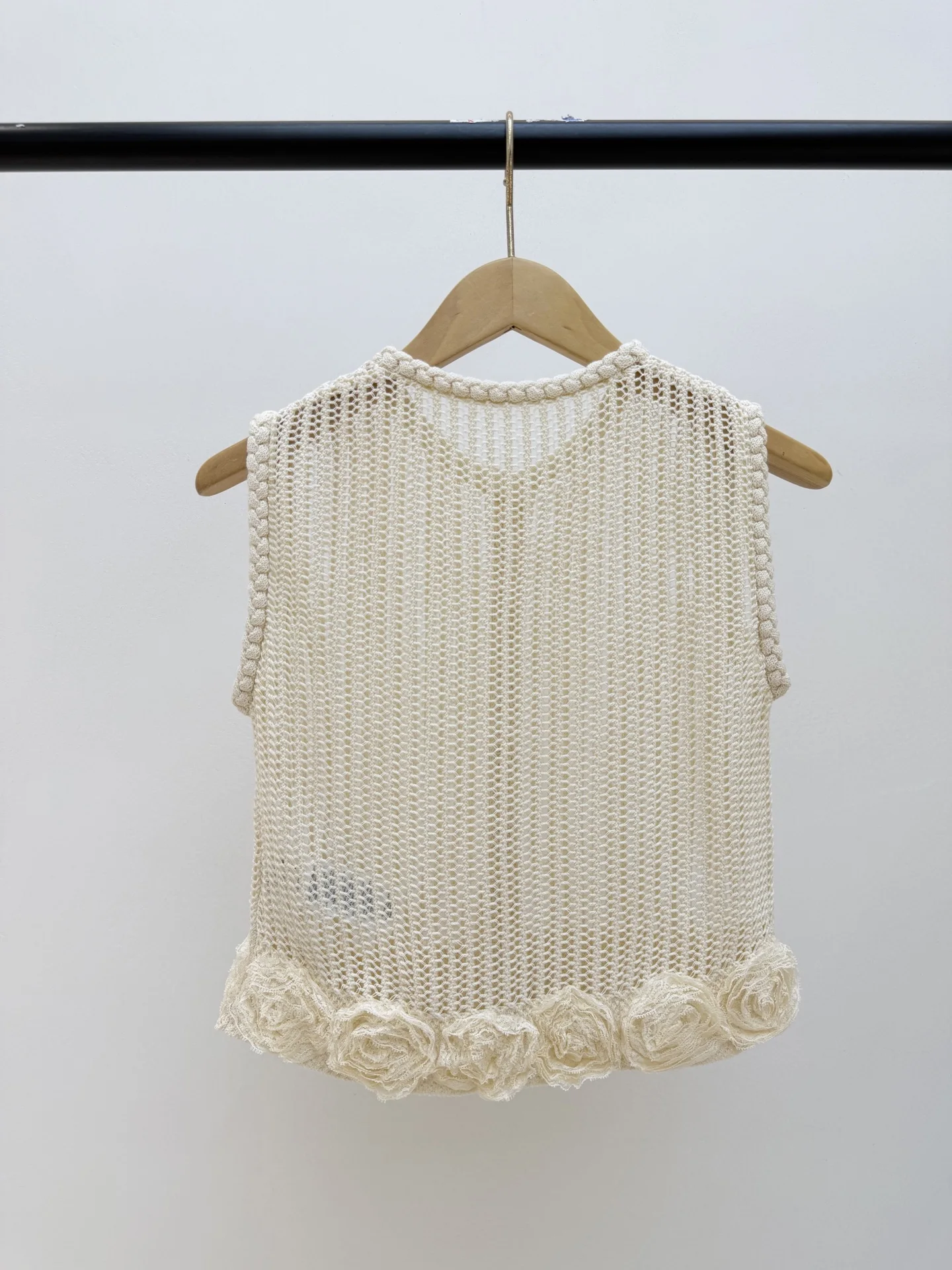 Self-portrait Summer Fashion Beige Hollow Out Knitting Cardigan Women's O-Neck Sleeveless Simplicity Breathable Casual Coat