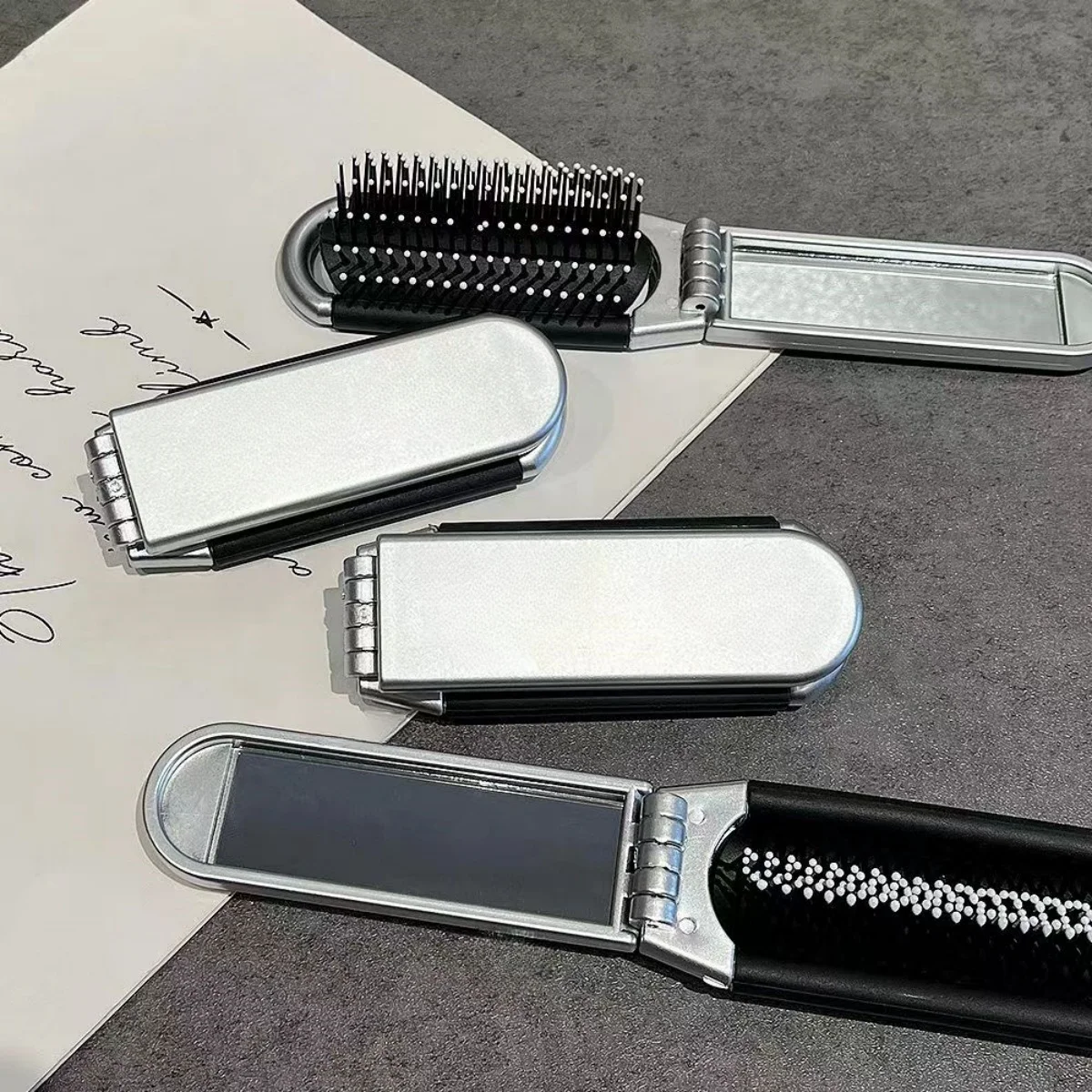 Folding long hair brush, beautiful portable mirror comb, leg head massager, travel comb, 2 and 1 Hair Tools