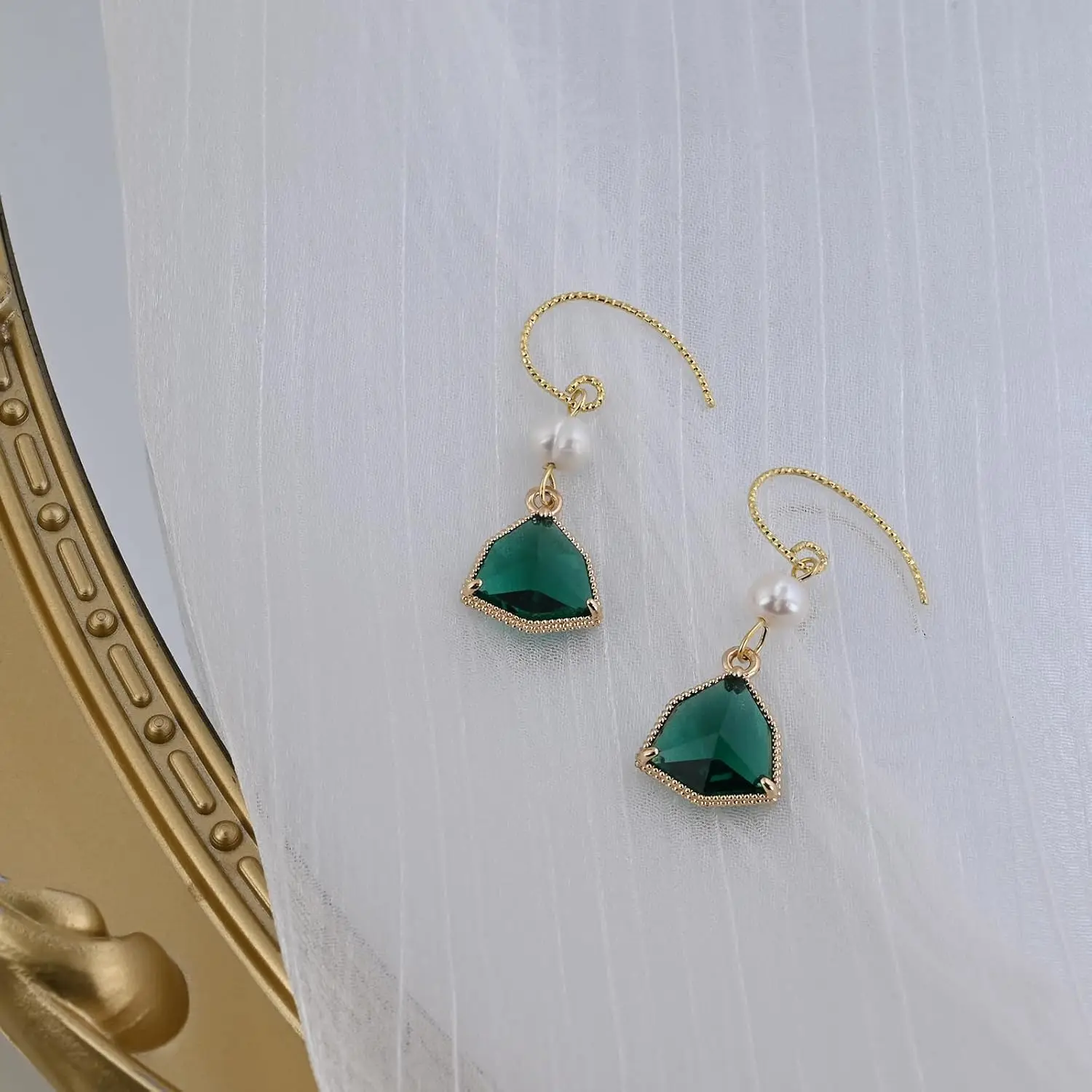 골드 도금 녹색 크리스탈 드롭 매달려 귀걸이 여성을위한 빈티지 에메랄드 그린 진주 귀걸이 유행 멋진 귀걸이 적합