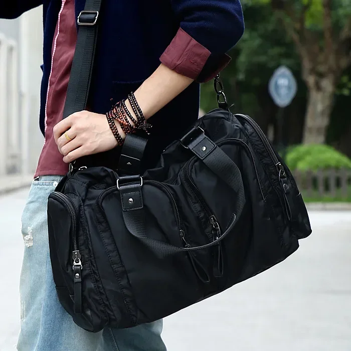 Streetwear Style Zipper Pocket High Quality Type Nylon Men Shoulder Bag Large Capacity Travel Casual Commuter School Men Handbag