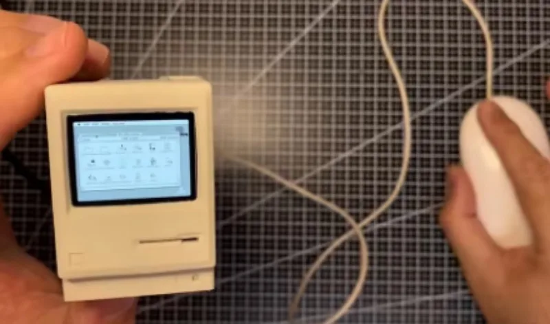 Picture 7: Retro Mini Mac Handheld | Functional 1984 MacOS on RP2040, 2-inch Monochrome Screen, Pre-assembled 3D Printed Case