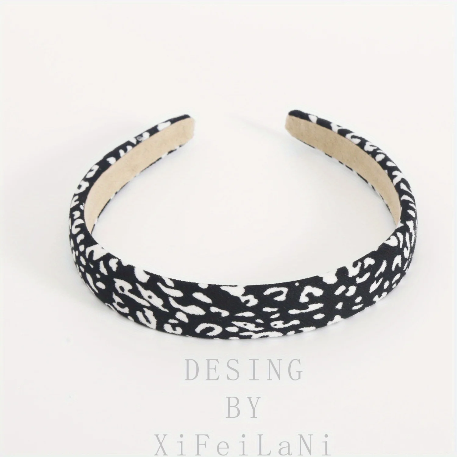 

Vintage Leopard Print Non-Slip Headband Women's Elegant Minimalist Chic Casual Hair Accessory