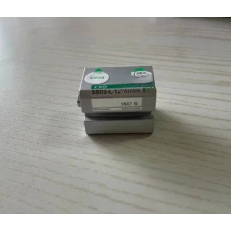 

Japan CKD cylinder CKD solenoid valve CKD filter Yadeke cylinder solenoid valve SMC cylinder