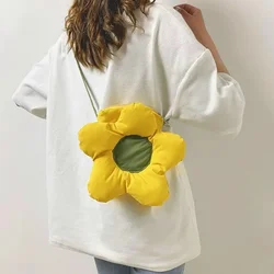 Women's Handbags Casual Candy Flower Plush Bag Women Shoulder Bag Chest Bag Gift Crossbody Bags Lovely Bags for Women Fashion