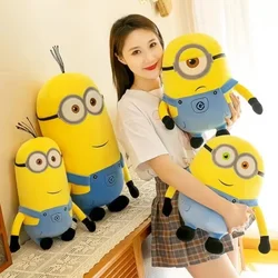 2024 Hot Cute Minions Personaggi del film Giocattoli di peluche gialli Bob Stuart In Jeans Peluche Bambole e hobby Regalo di compleanno di Natale