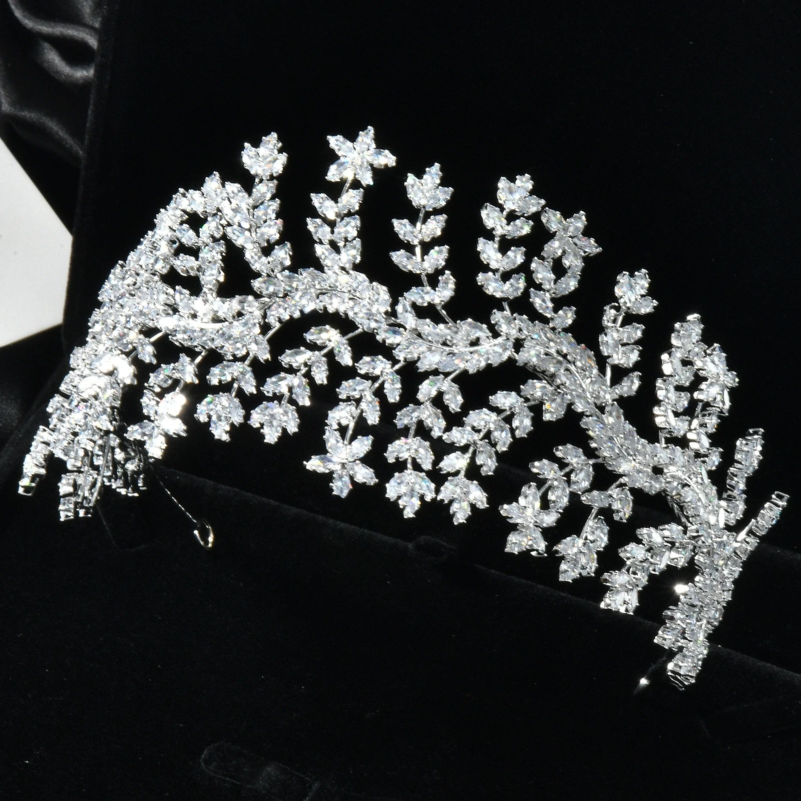 Forest Style Branch Design Hairband Korean High-End Exquisite Hair Accessory New Ball Photo Shoot Fashionable Hairband