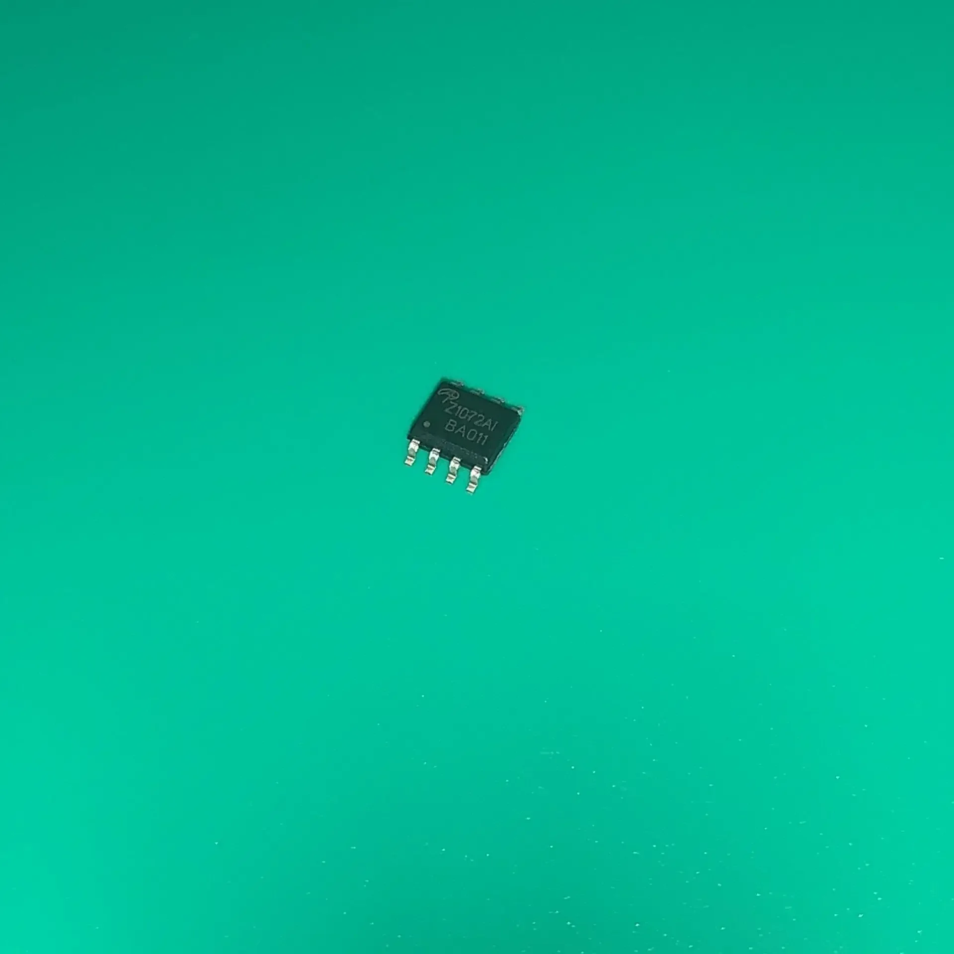 20pcs/lot AOZ1072AI SOP8 AO Z1072AI IC REGULATOR BUCK 8-SOIC Z1072A1 AOZ1072 AI AOZ 1072AI AOZ1072A1