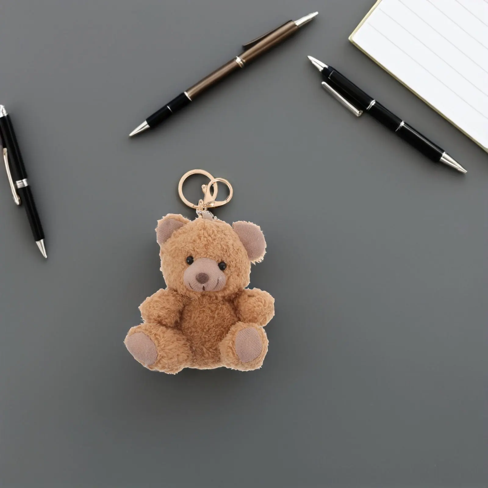 

Набор из 3-х маленьких брелоков-медведей: мягкие сидячие фигурки животных для сумок и рюкзаков, подвески, рождественский подарок, сувенир для вечеринки, брелок-медведь