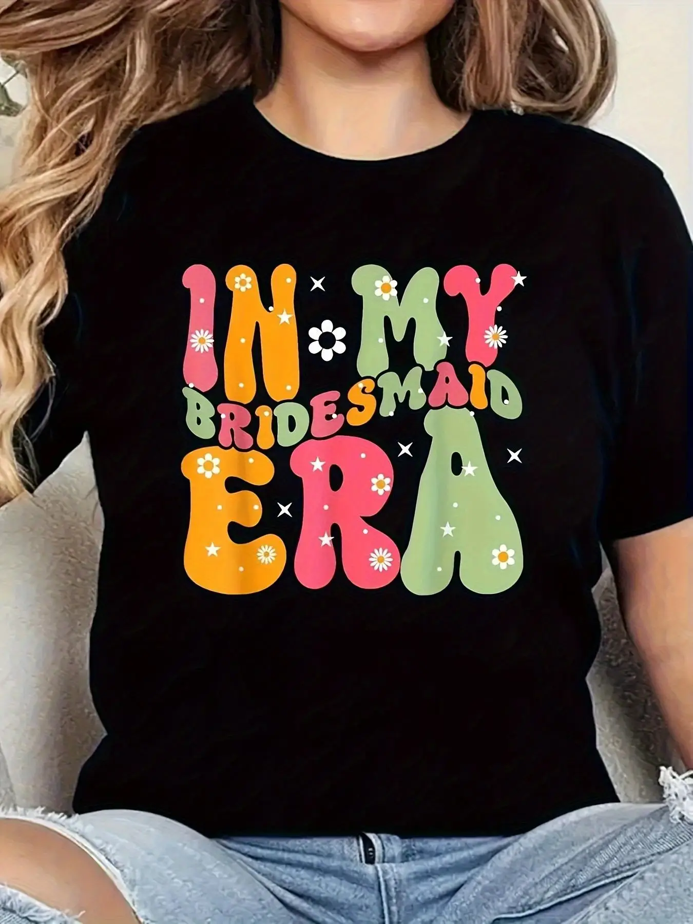 

Women's Bridesmaid Era Graphic T-Shirt Bridesmaid Squad Tee with Bridesmaids & Hearts Print Relaxed Fit Casual Top for Bachelorette Party