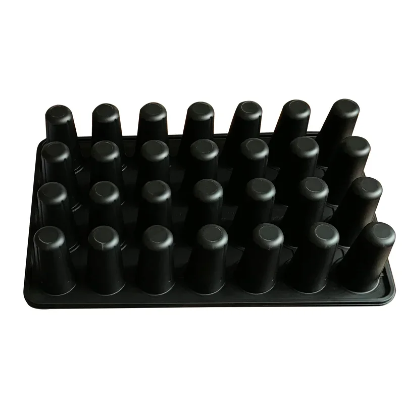 Machine de thermoformage de découpe dans le matrice, Machine de thermoformage à trois stations à pression, Machine de thermoformage en Pvc, offre spéciale