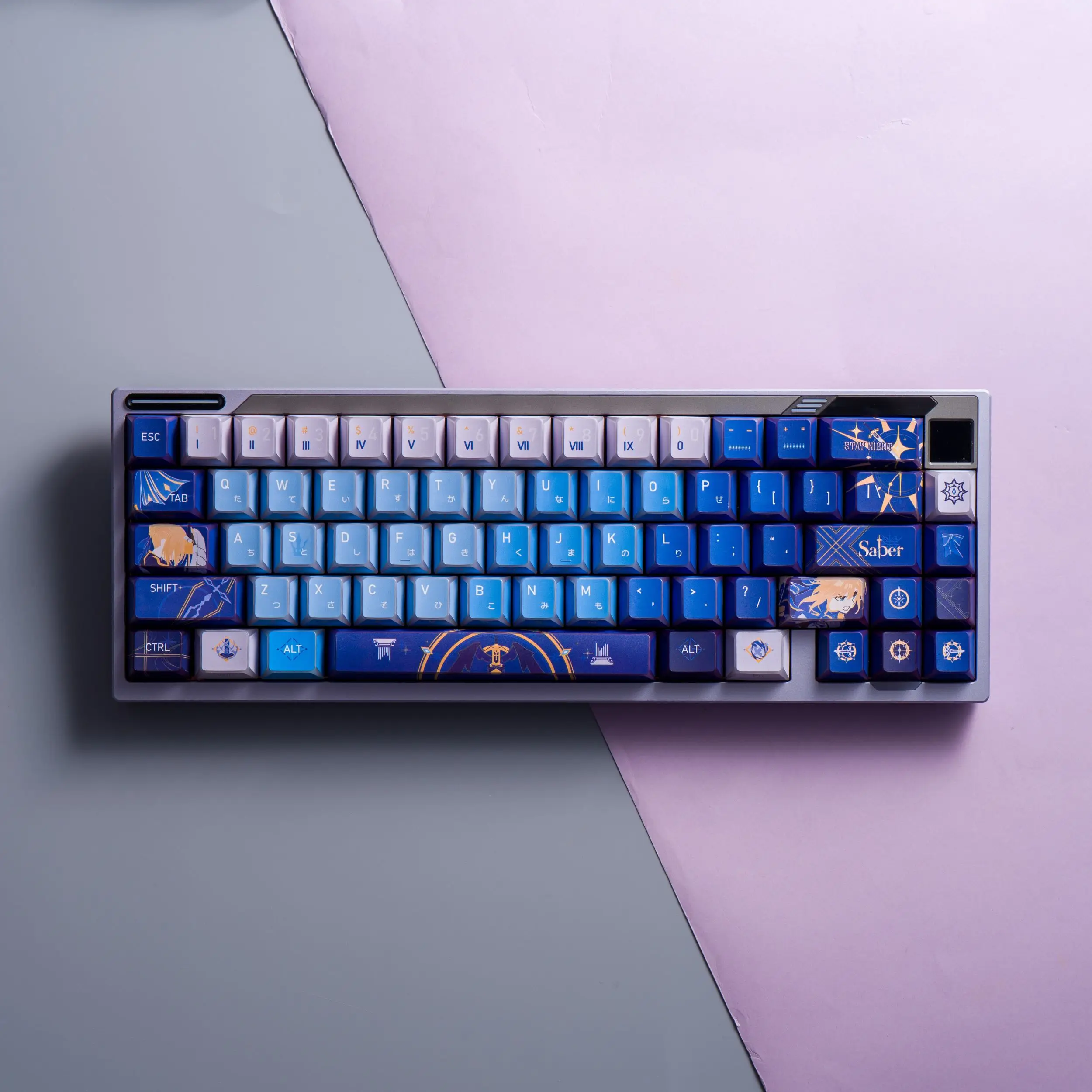 120+ Keys Fate Saber Ahoge Keycaps Anime PBT DYE-Sub Cherry Folding Key Cap for Mechanical Keyboards Made68 Mad68 Wooting60