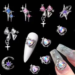 5Pcs Luxury Alloy Love Heart Nail Art Charms 3D Metal Starlight Moon Star Jewelry Nail Decoration Shiny DIY Manicure Accessories