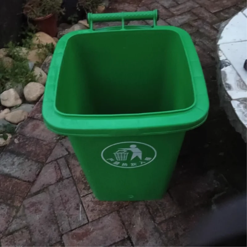 

Outdoor Large Wheel-equipped Tra Can with Lid for Street And Park Waste Disposal Proper Garbage Tru Recycling Bin