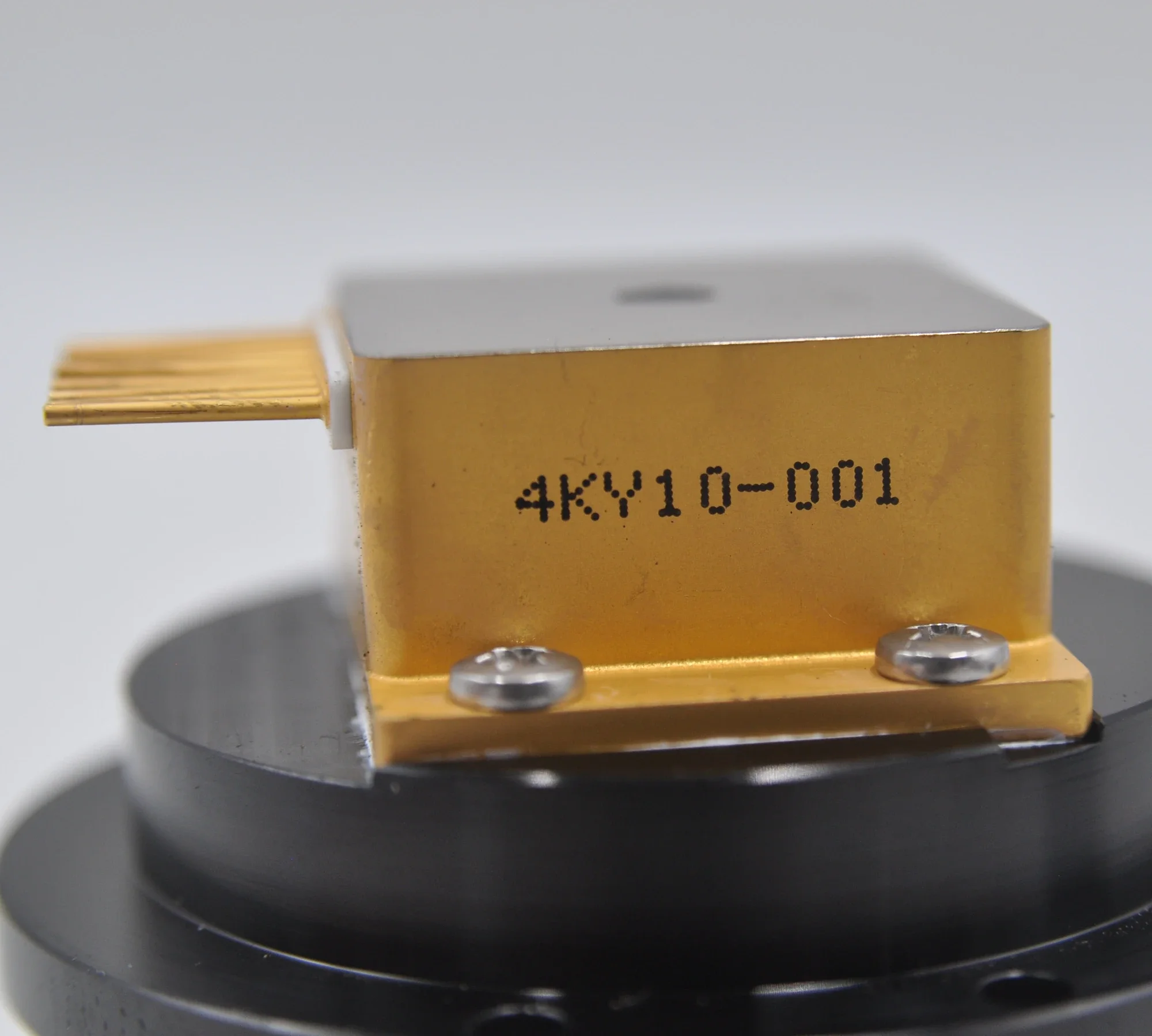 Disassemble 4KY10-001 Laser Used