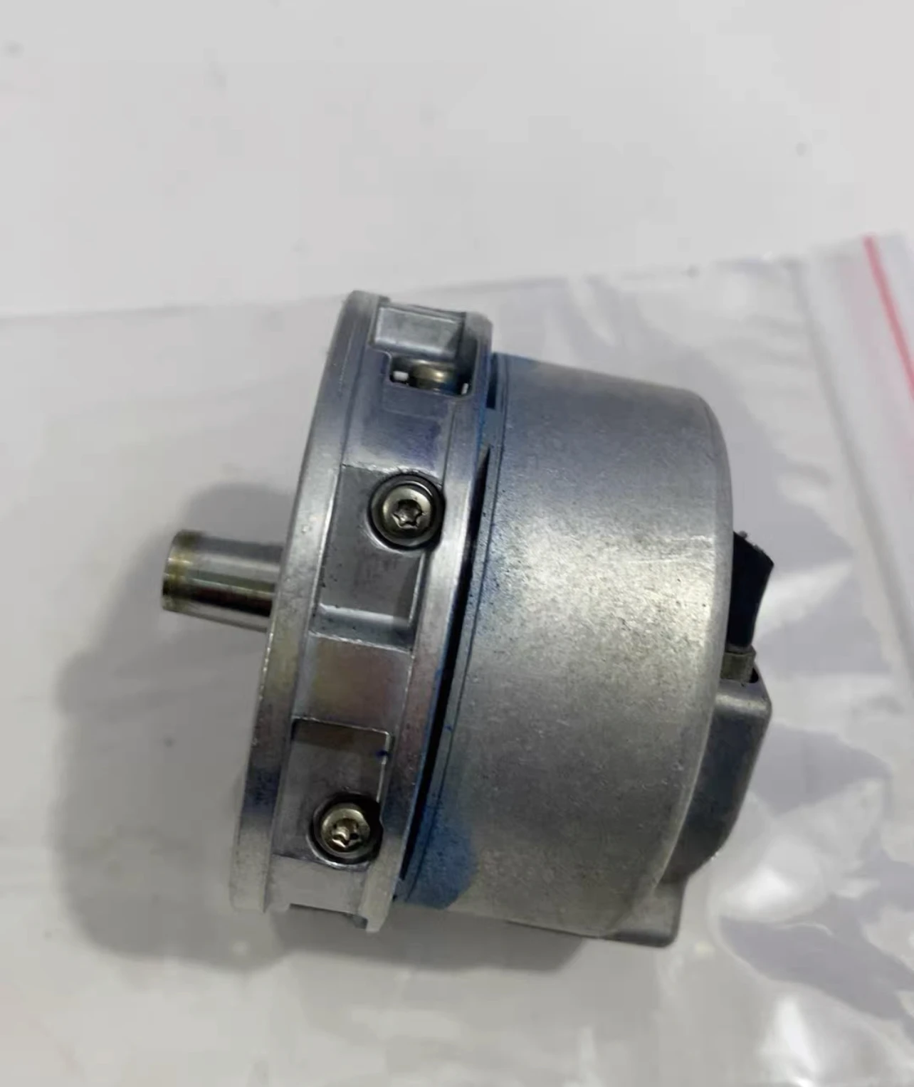 ERN 1387 2048 62S 14-70 ID312 215-05 Second hand encoder testing OK,