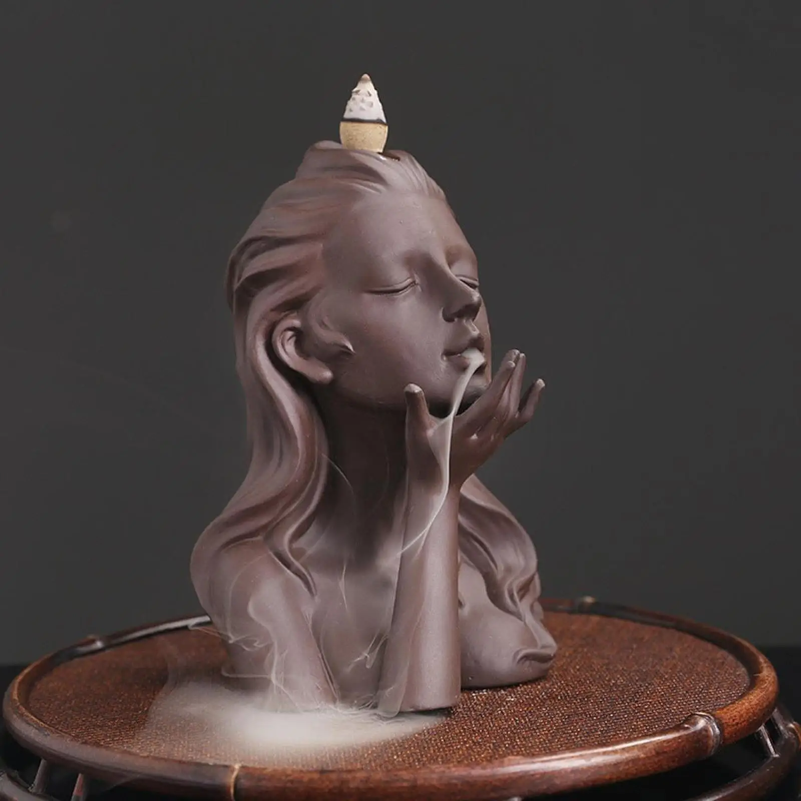 逆流香炉女性顔像、オフィス本棚茶室