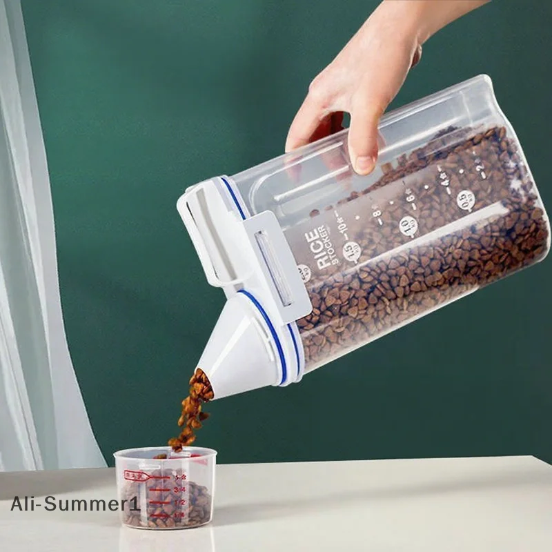 Thumbnail 4 - #35 Cheapest Pet Food Containers Deals You Can Get