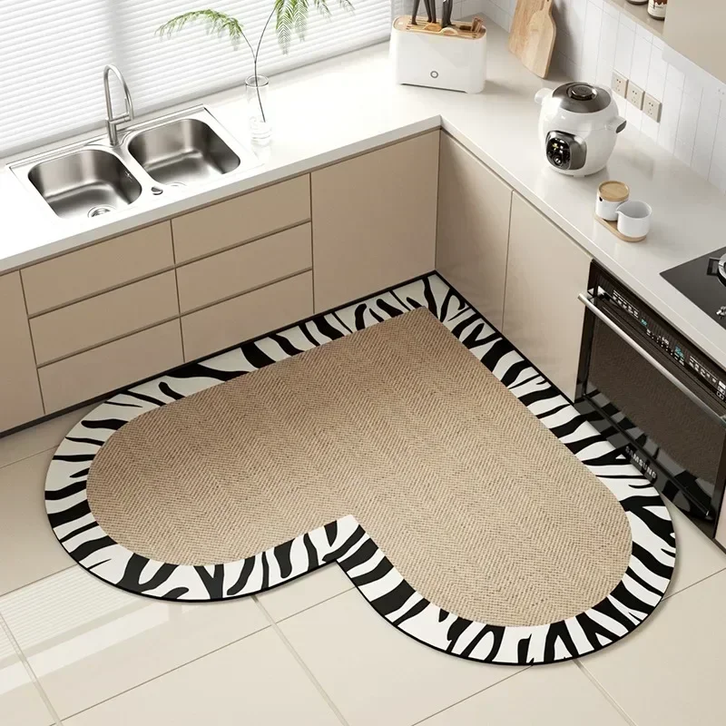 Kitchen Carpet Absorbent Non-slip Floor Mat Diatom Mud Oil-absorbing Foot Mats Heart-shaped Zebra Pattern Home Decoration Rug