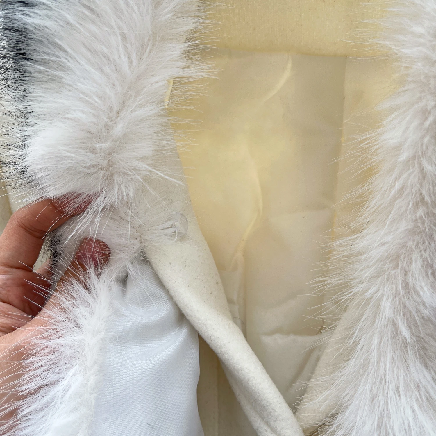 سيدة الشتاء فو الفراء كم معطف جاكيتات المرأة العصرية جيب المرقعة المحاصيل القمم الإناث الدافئة مهرجان عشاء مأدبة معطف الحفلات #4