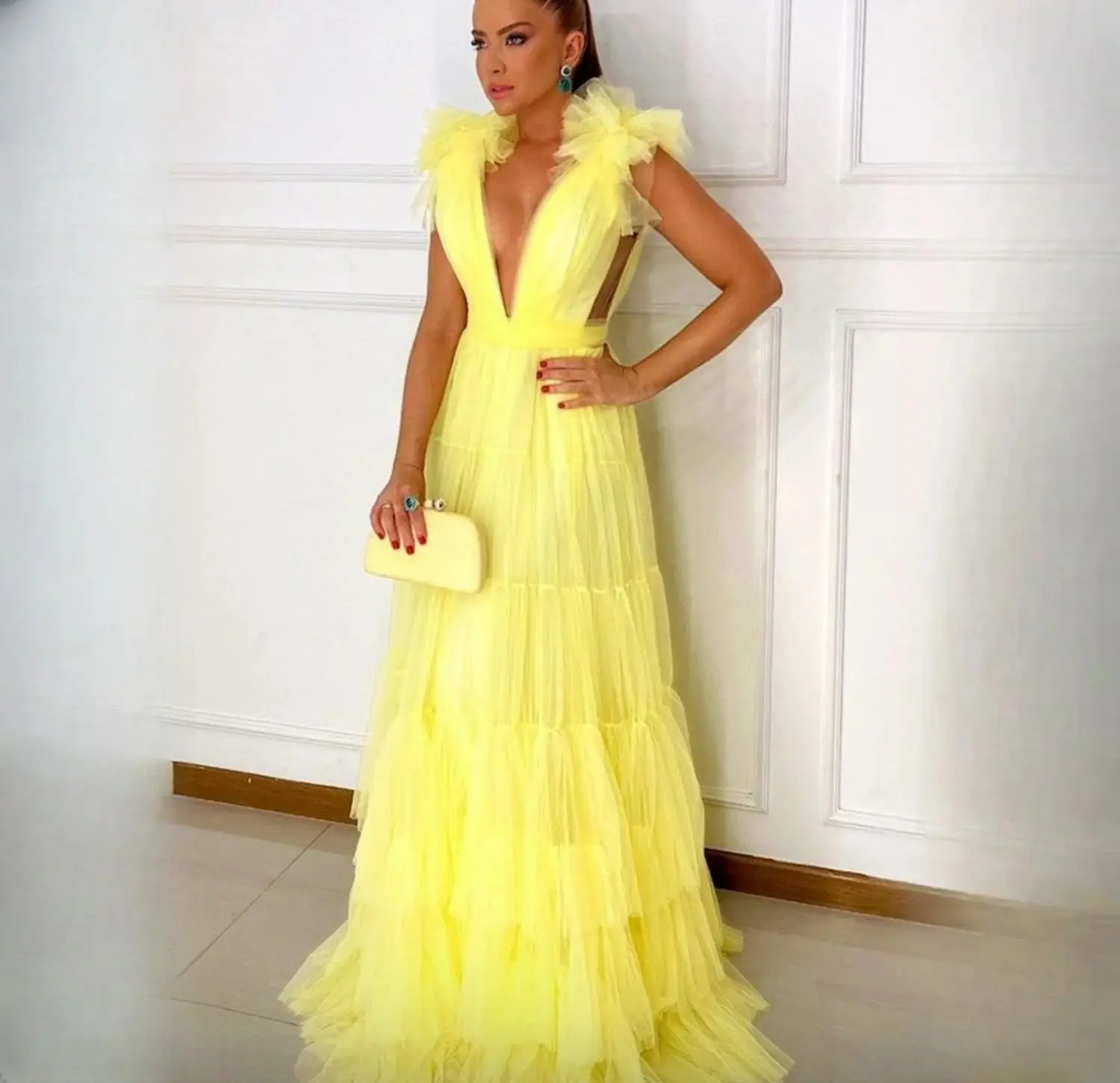 Bridesmaid Gala Dress Party Evening Elegant Luxury Celebrity Grace Gala Dresses 2024 Layered Collar Ball Gown Yellow Customized