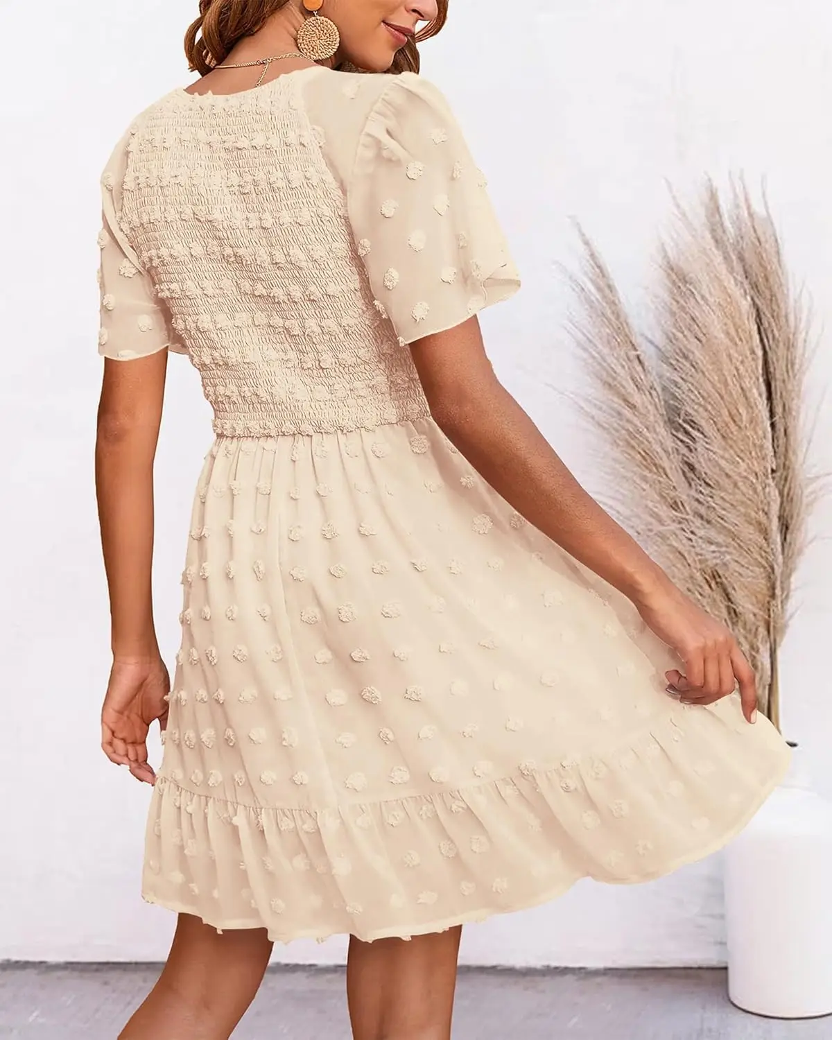 Womens Beach Vacation Dress V Neck Short Sleeve Smocked Dot Casual Ruffle Mini Spring Summer Dresses 2025