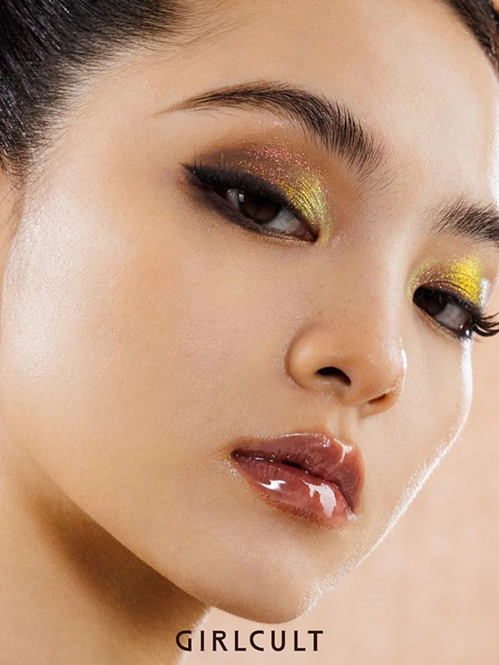 Girlcult 4 Color Eyeshadow Palette Matte Shimmer Duochrome Highly Pigmented Long Lasting Natural Earth Tones Portable Makeup