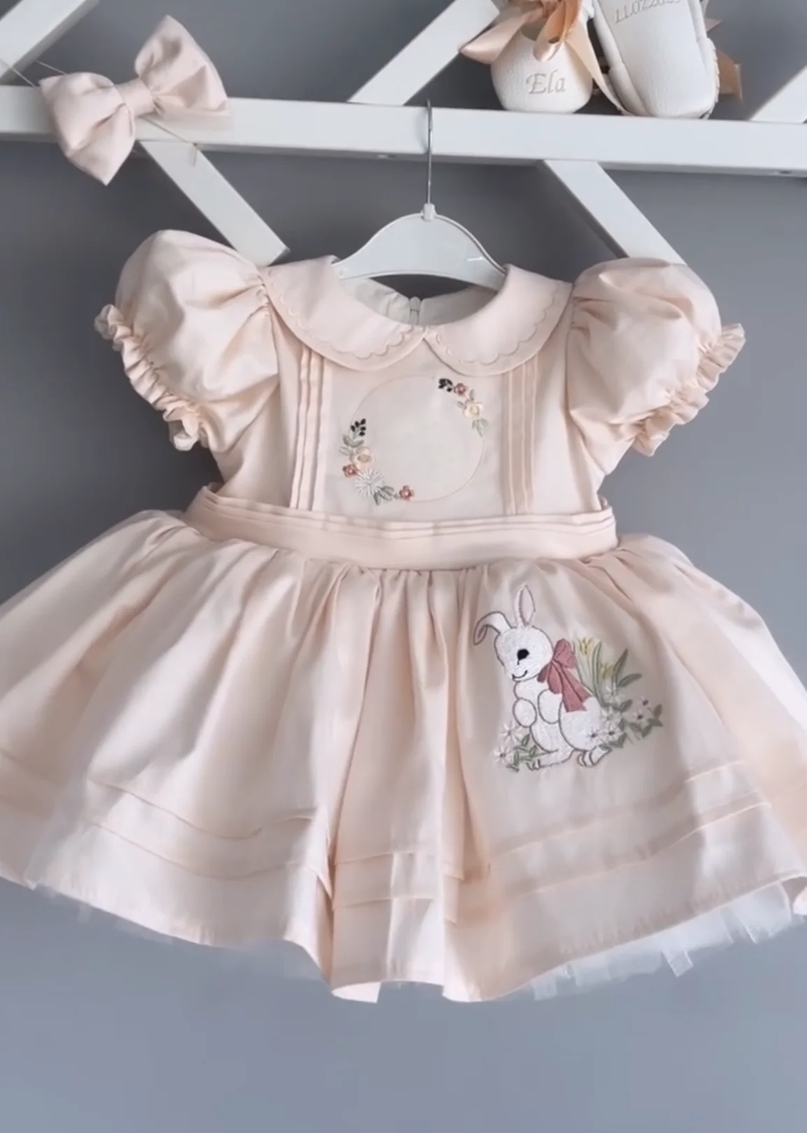 

Summer Autumn Baby Girl Carousel Embroidery White Elegant Vintage Princess Dress for Casual Party Birthday Eid Photography B10