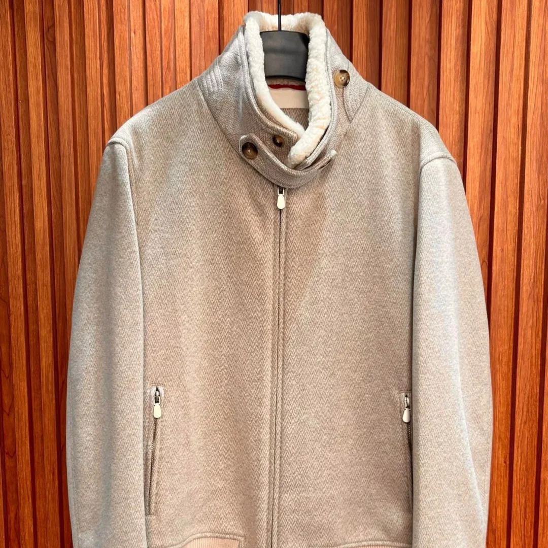 

Роскошное и классическое стильное теплое флисовое мужское пальто из смеси шерсти и кашемира с лацканами из овчины