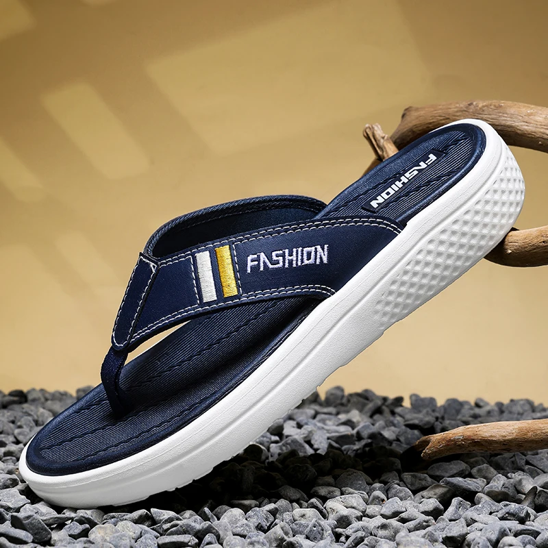 

Мужские шлепанцы, нескользящие, на мягкой подошве, пляжные сандалии большого размера, на толстой подошве, крутые тапочки для уличного ношения