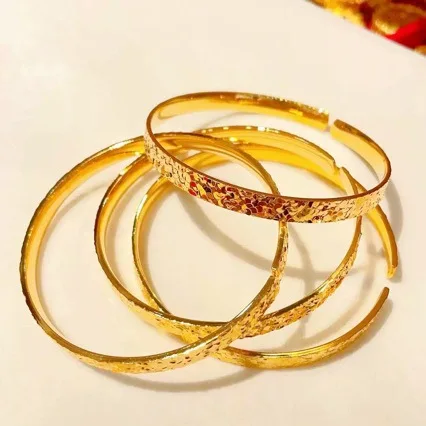 سوار "الفرقعة الجليدية" للسيدات من الذهب عيار 24 قيراط |   AU999 ذهبي نقي، غير لامع - شقوق ثلج مزخرفة، لمسات ماسية، أنيقة وأنيقة