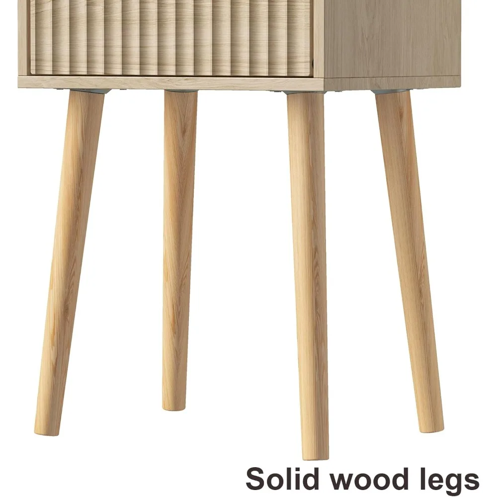 LAATOOREE 나이트스탠드 2개 세트, 플루티드 도어가 있는 소형 침대 옆 테이블, 원목 다리가 있는 엔드 테이블, 미드센추리 침대 옆 테이블