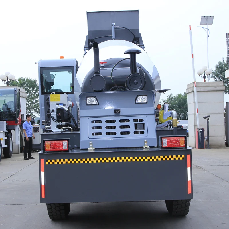 خلاط خرسانة ذاتي التحميل مباشرة من المصنع لشاحنة خلط الخرسانة والاسمنت ذاتية التحميل