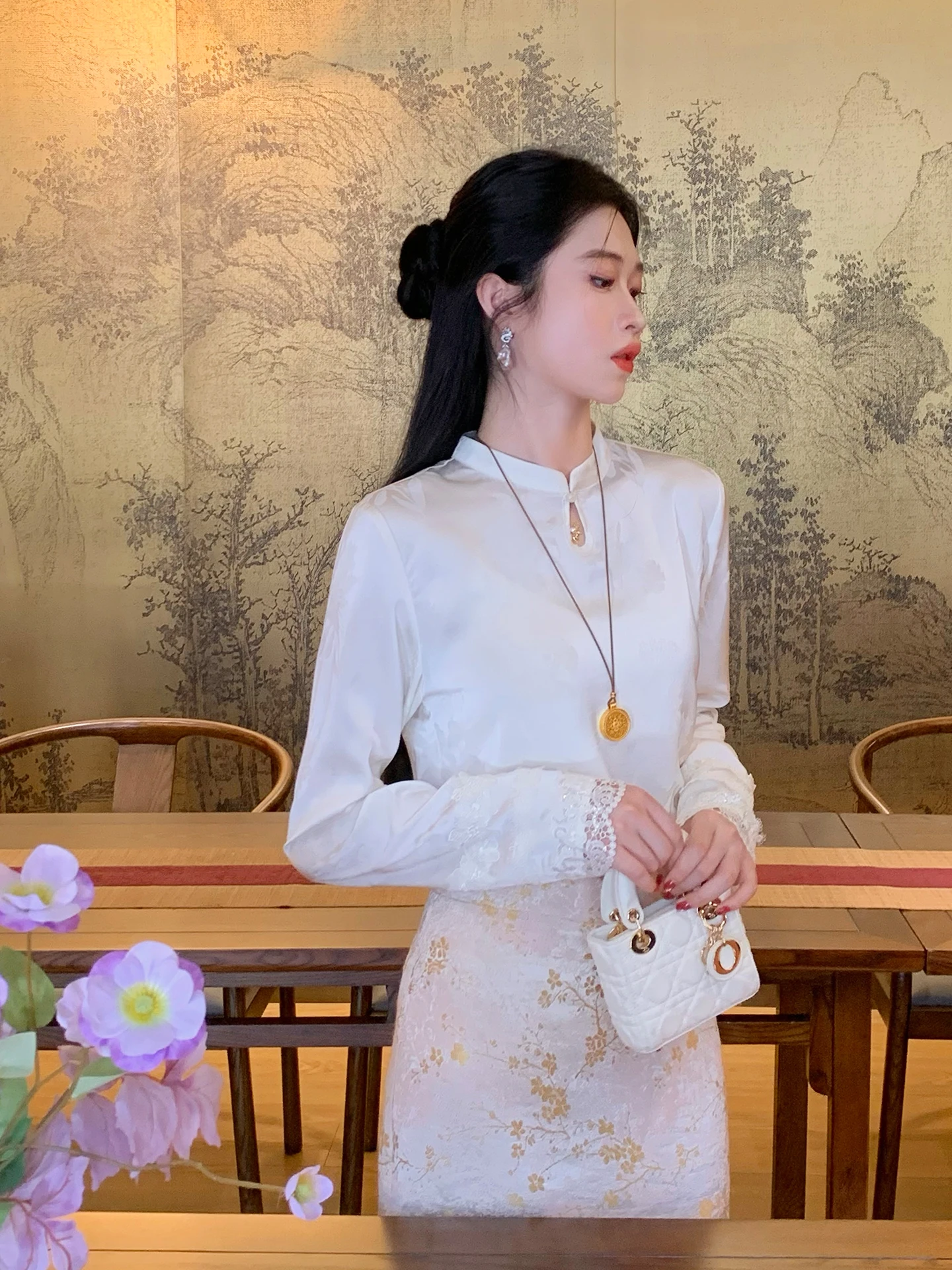 

Long Sve Women's irt Ling Xian Zhi He Flowing Pine New Chinese Sle Satin Waterdrop Collar Autumn Winter Faion Breath...