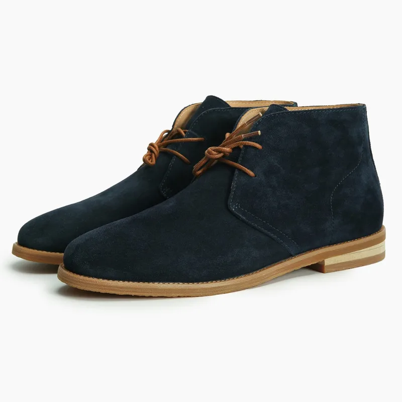 Nuevos zapatos altos de moda de otoño e invierno, ropa de trabajo corta de cuero, estilo británico, zapatos formales informales para hombres, botas, mocasines