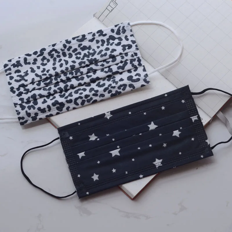 mascara-protetora-descartavel-de-tres-camadas-preta-branca-estampa-de-leopardo-estrela-padrao-adulto-masculina-feminin
