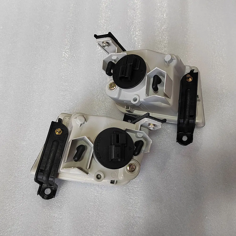 

Автомобильные противотуманные фары дальнего света для Toyota Hiace KZH106W Gaia SXM15 2000-2005 барные фары 81210-26050 81220-26050