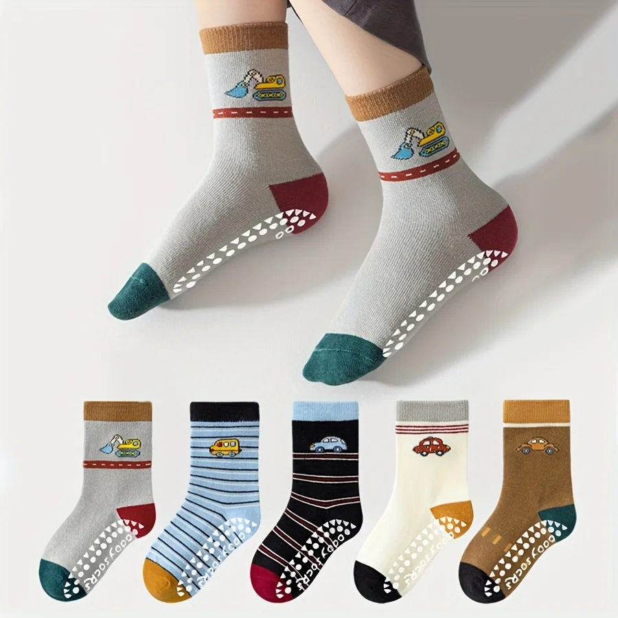 5-Pack Children's Floor Socks with Cartoon Stripes and Car Patterns, Non-Slip Soft Sole Indoor Socks for Boys and Girls, Baby Toddler Socks, Japanese Style Versatile Mid-Tube Socks, Suitable for Casual Daily Life