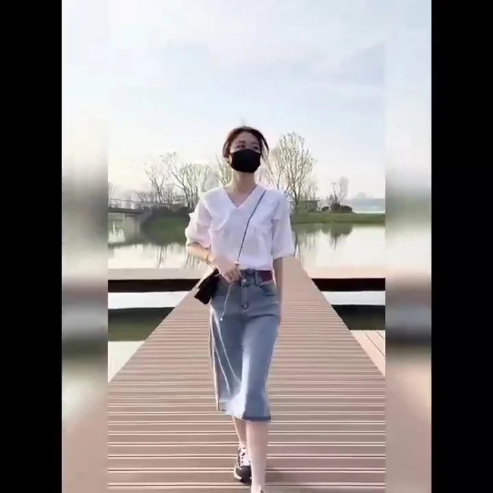 

Белая свободная женская рубашка с коротким рукавом и воротником «Питер Пэн», летняя новинка, модный дизайн, антивозрастная ткань из полиэстера, женская рубашка